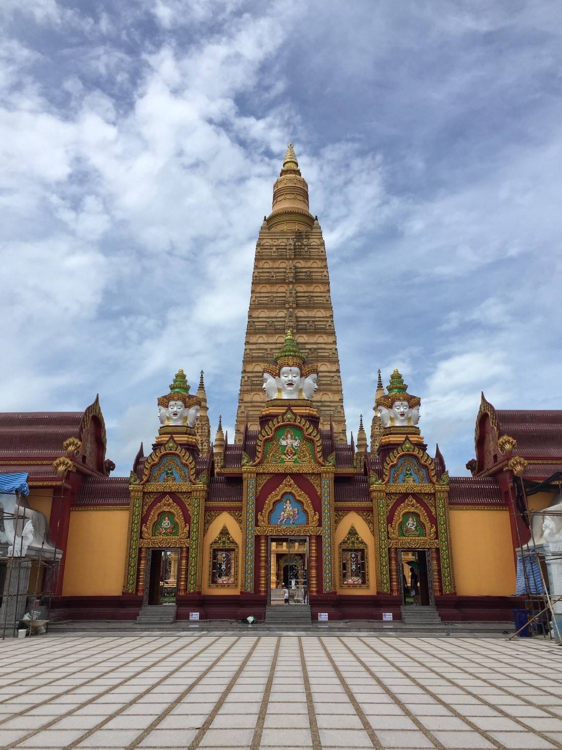 siamsmiletravel-Thanrnbokorani-Bangtong Temple